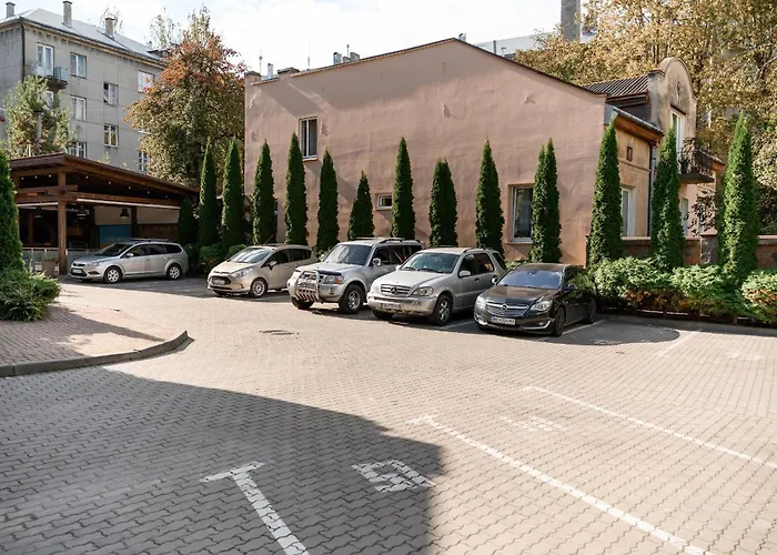 Готель Нота Бене